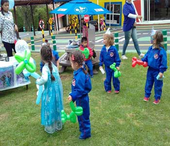 Payasos fiestas Infantiles Ferias fiestas Infantiles